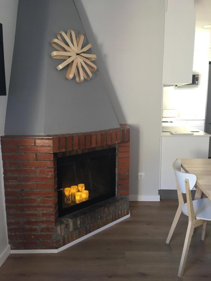 Apartaments La Pertusa Corca  Extérieur photo